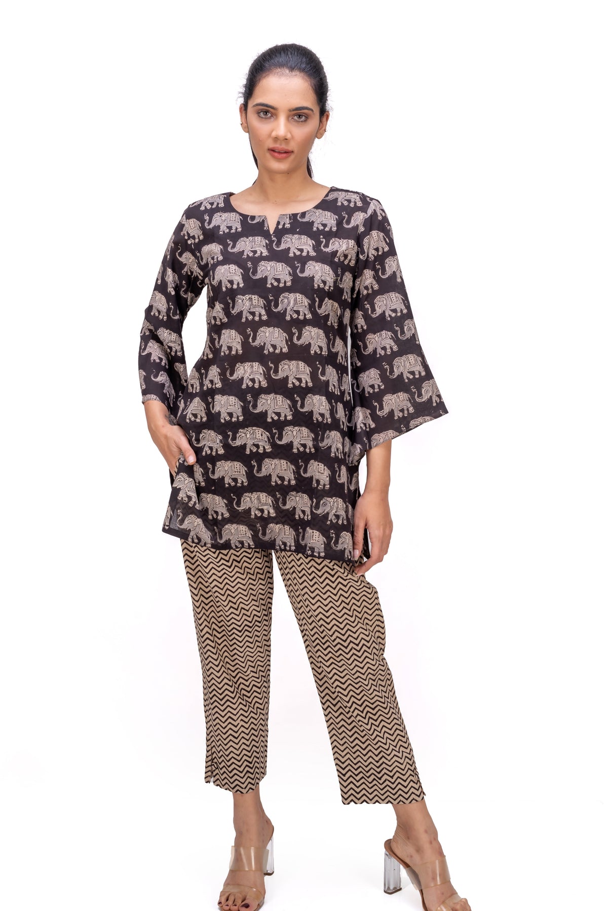 501-111 "Bell" Tunic top