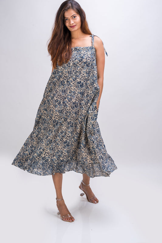 534-104  WhiteLotus "Summer" Women's Dress