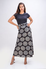 KK3015 Wrap Skirt - Circles Blue