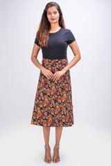 KK3005 Wrap Skirt - Big Flowers