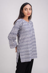 502-302 Gale Tunic