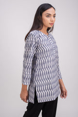 502-302 Gale Tunic